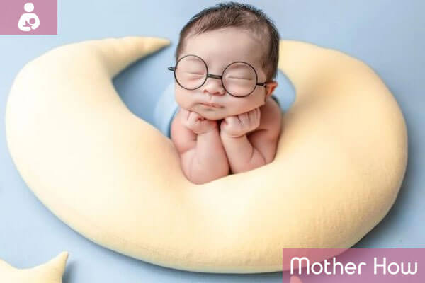 baby-with-glasses