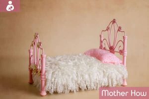 pink-baby-bed