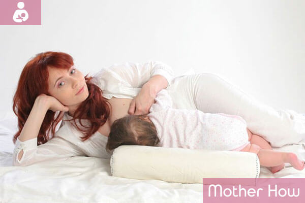 Side-Lying-Breastfeeding-Position