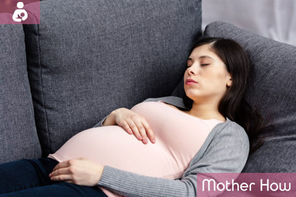 pregnant-women-sleeping