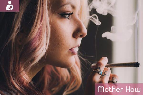 women-smoking-ganja