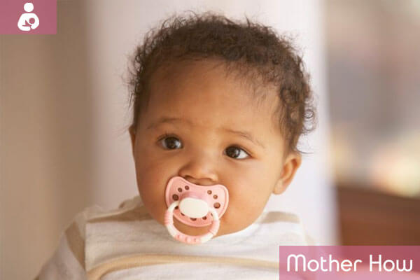 Baby Pacifiers: What’s the Use & Danger? How to Choose the Right One?