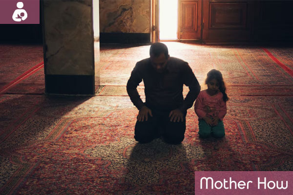 Father-and-daughter-praying